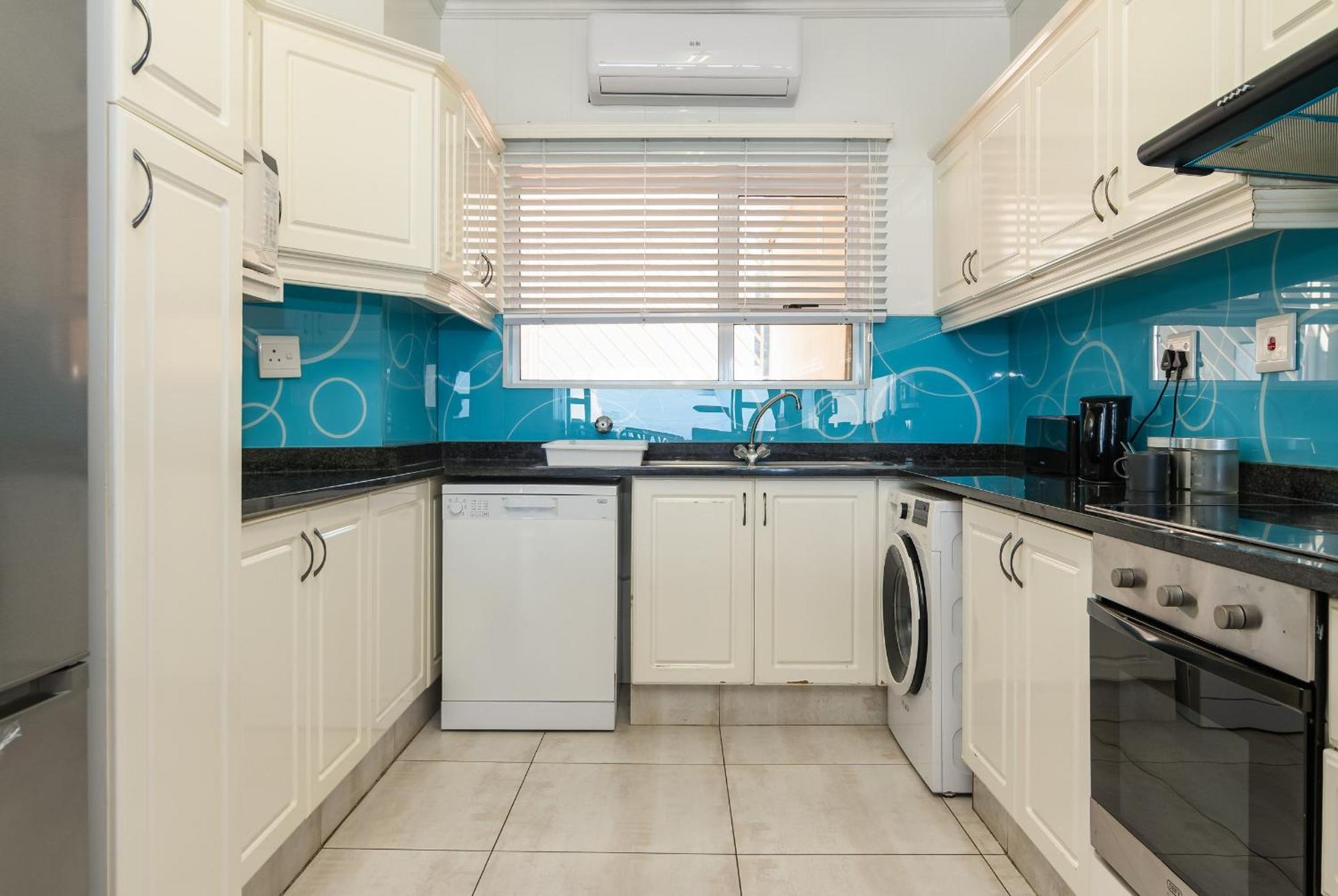 Le Rocella 4 - 2 Adults And 4 Children Only Apartman Ballito Kültér fotó